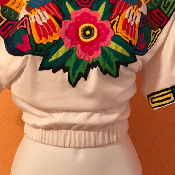 Embroidered Multicolored Elastic Waist Crop Top - Picture 5 of 6